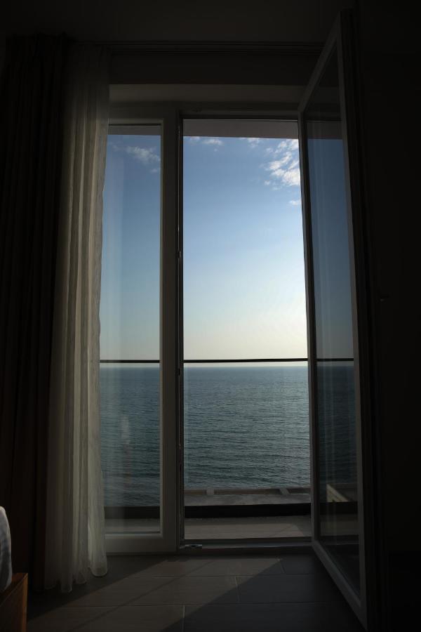 Serenity In Hotel Lezhe Exterior photo